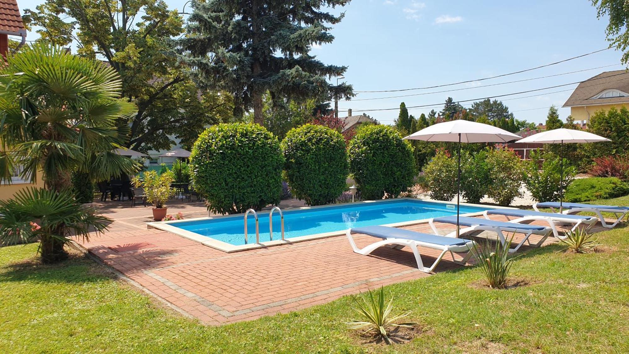 באלאטונפורד Eden Villa Apartmanhaz מראה חיצוני תמונה