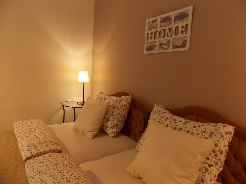 באלאטונפורד Eden Villa Apartmanhaz מראה חיצוני תמונה